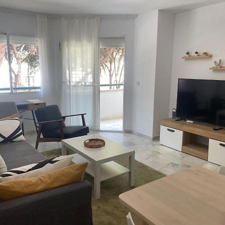 Апартаменты ¡Nuevo! Zona Tranquila Cerca De La Playa De La Carihuela Торремолинос Экстерьер фото