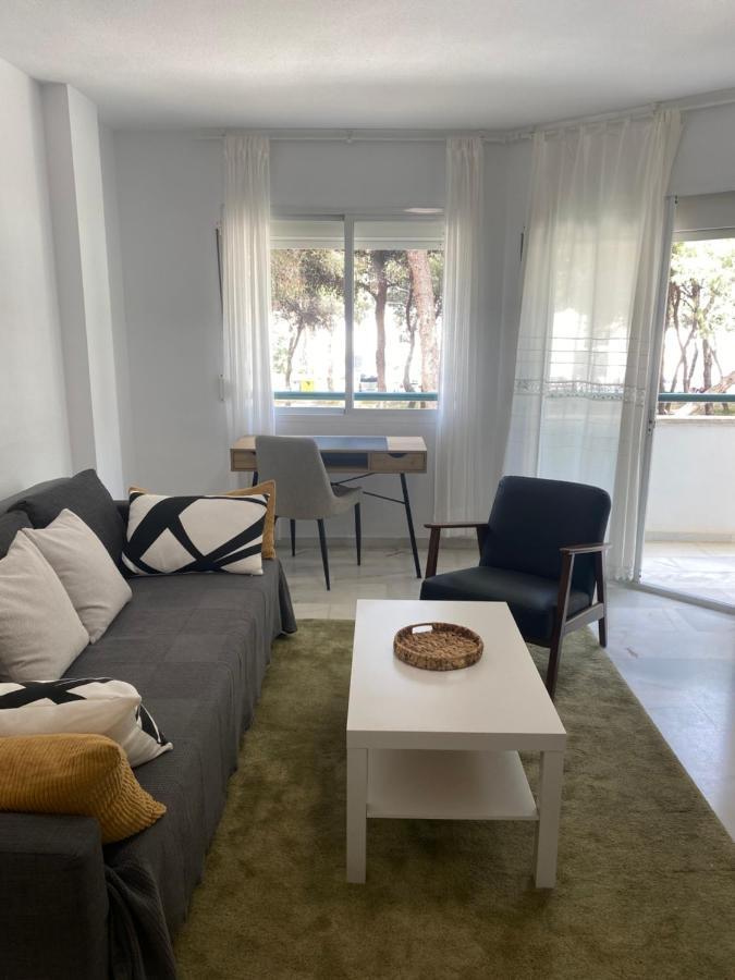Апартаменты ¡Nuevo! Zona Tranquila Cerca De La Playa De La Carihuela Торремолинос Экстерьер фото